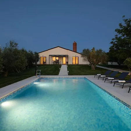 Holiday home Matilda